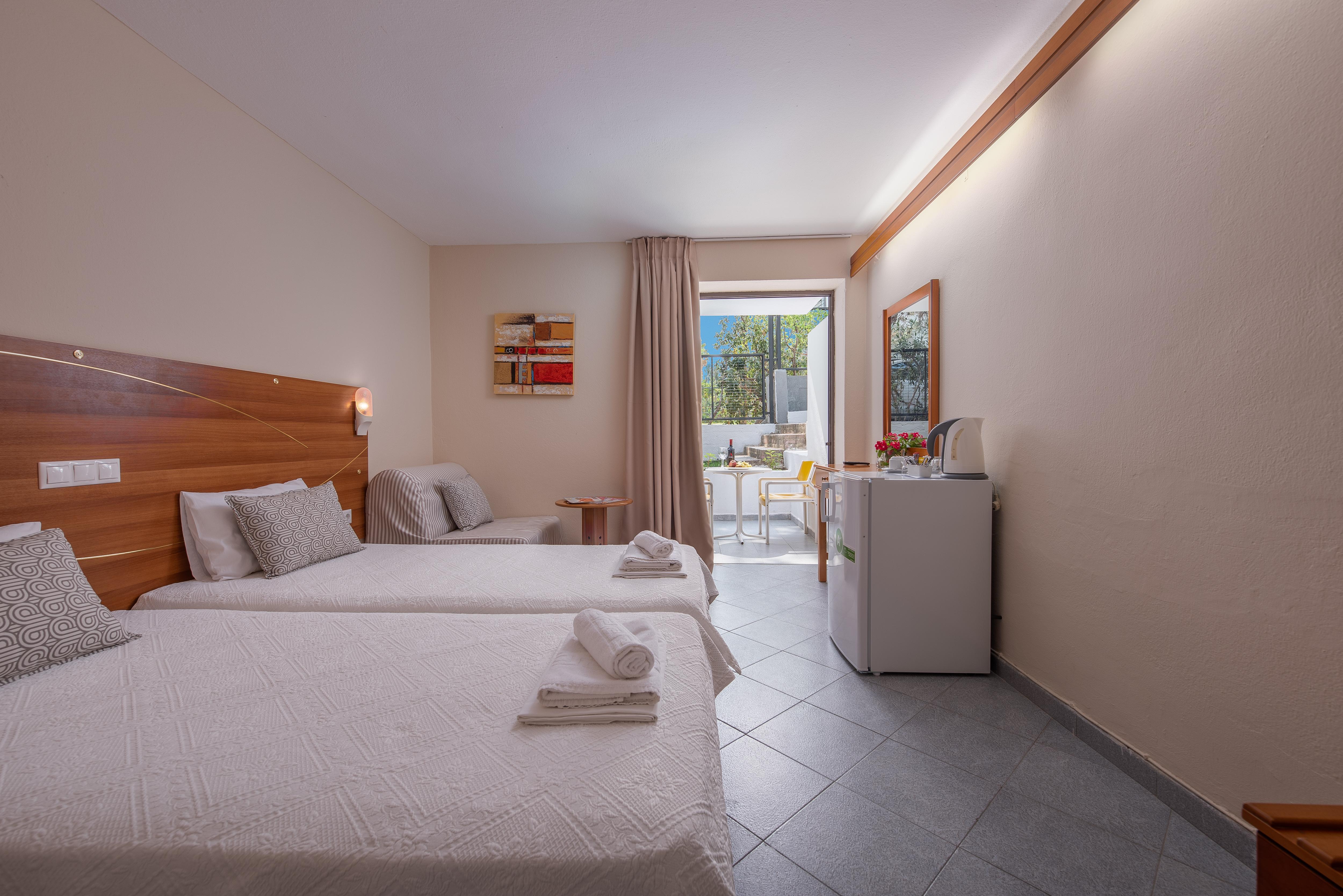Dionysos Hotel Hanióti Kültér fotó
